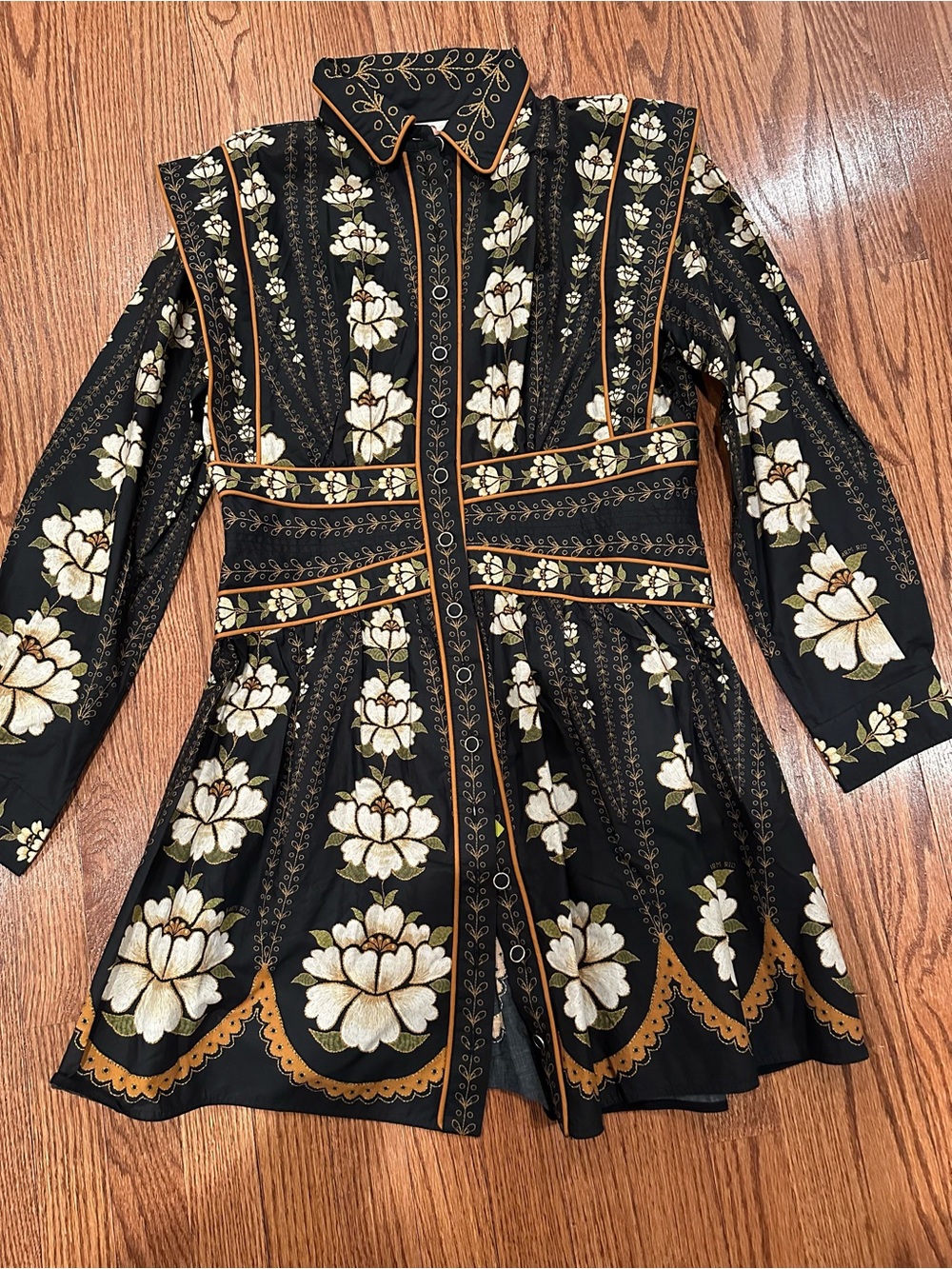 FARM Rio Black Floral Button-Front Mini Dress with Cream & Gold Accents - Picture 6 of 9